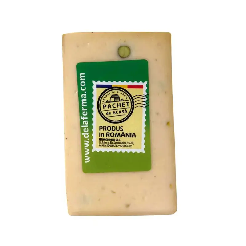 Brânză maturată cu alune de pădure și fistic, Pachet de Acasă, 200g