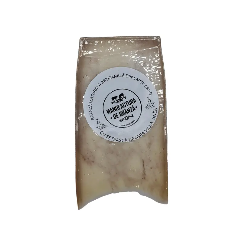 Brânză maturată cu Fetească Neagră Villa Vinea Manufactura de Brânză 300g – crustă violet, gust fructat