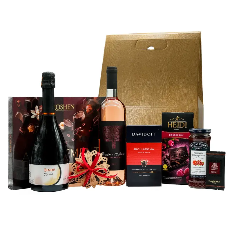 Cadou Holiday Elegance cu vin Mosia Tohani și vin spumant Petro Vaselo