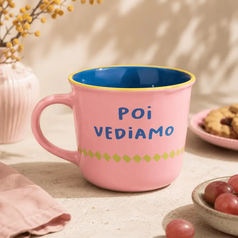 Cană din porțelan, 350 ml — decor colorat roz cu mesaje