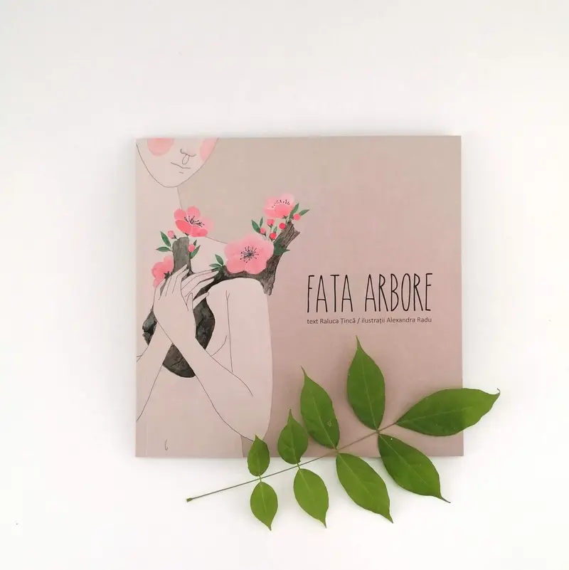 Carte de poezie Fata Arbore