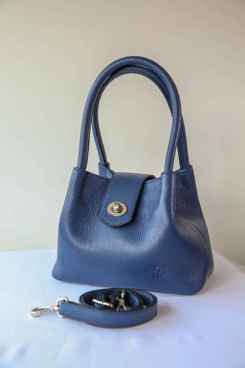 CHLOE navy blue