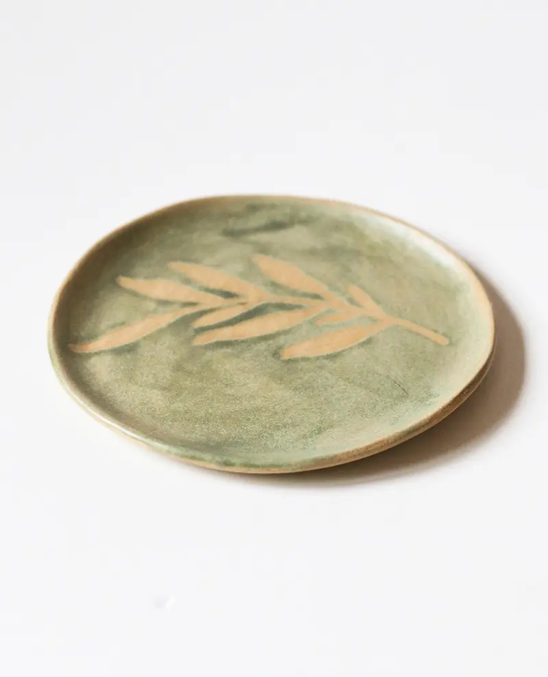 Farfurie ceramica verde motive vegetale mica