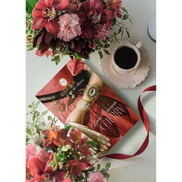 Laurence Chocolate ciocolată neagră 65% cacao cu cireșe 80g