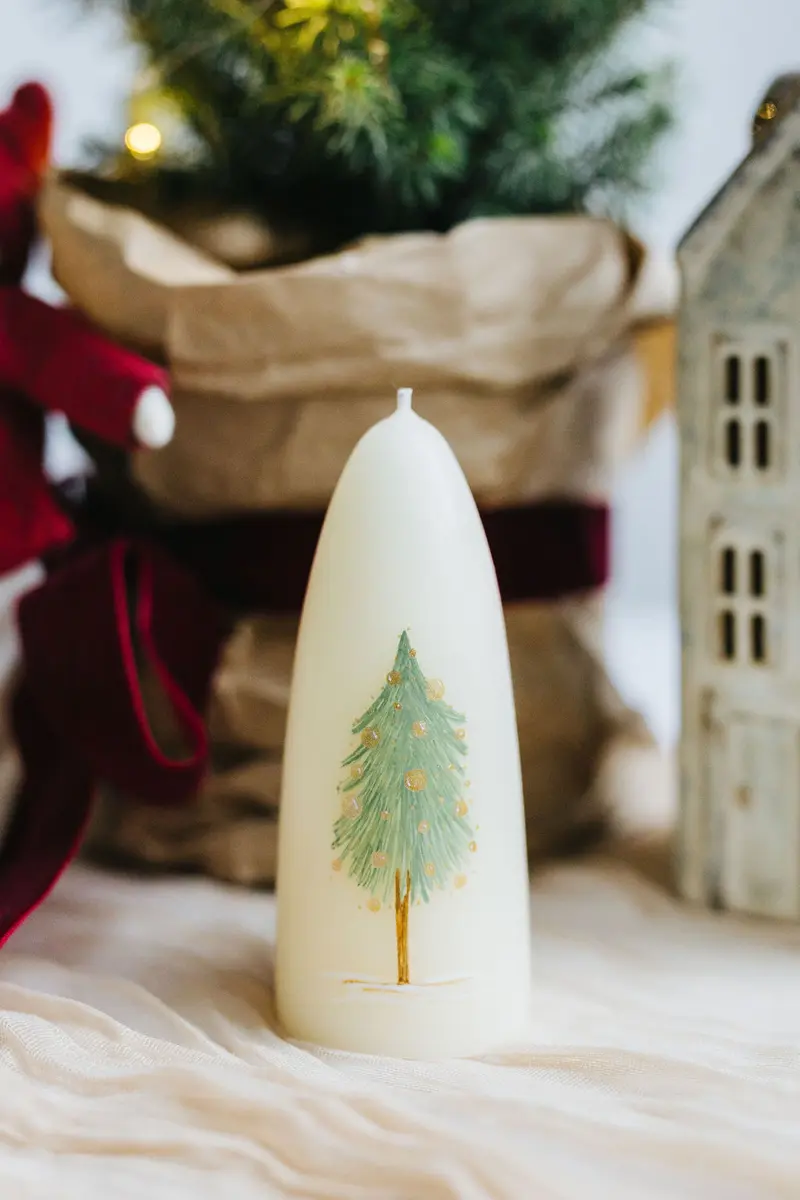 Lumânare din ceară naturală de albine handmade - Brad