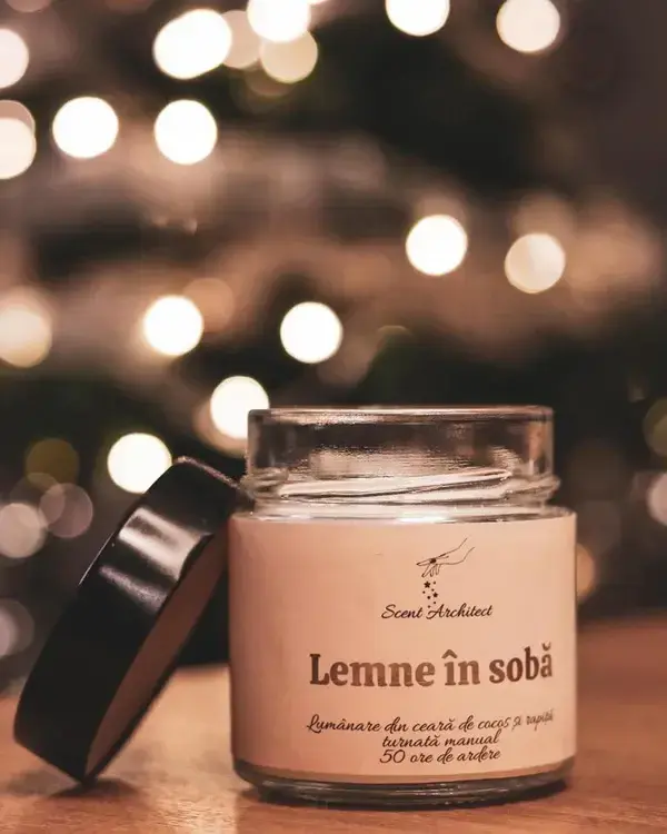 Lumânare parfumată Lemne în sobă