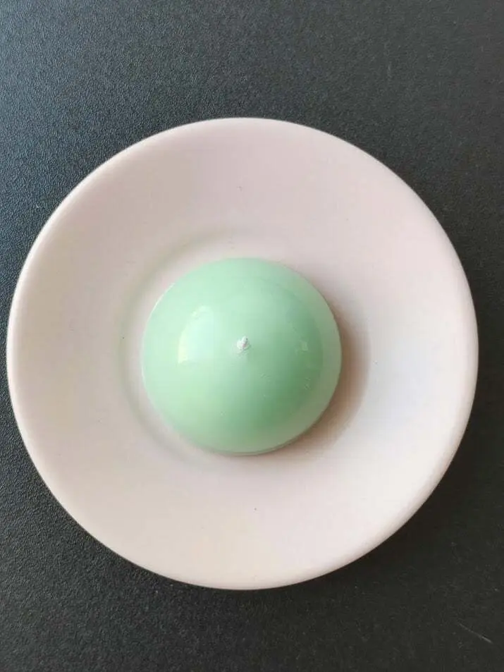 Lumânări tealight din ceară naturală de albine, verde pastel - pachet 6 buc.