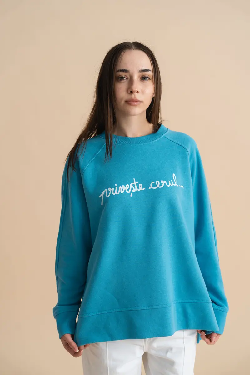 priveste cerul... crewneck sweatshirt, oversized
