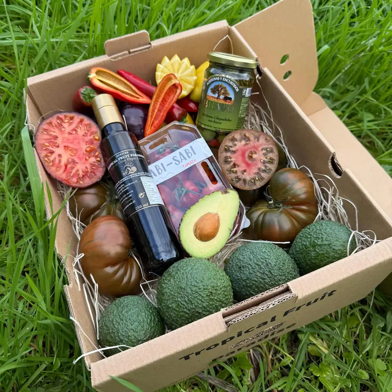 Salată Mediteraneană cu ulei de măsline