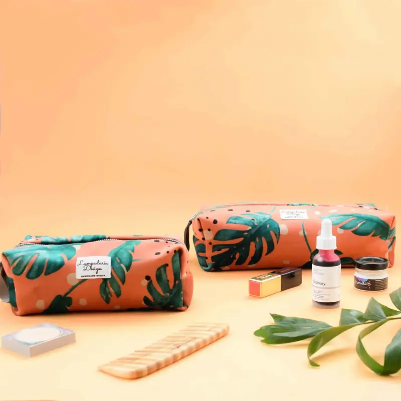 Set Portfard + Borsetă cosmetice "Desire"