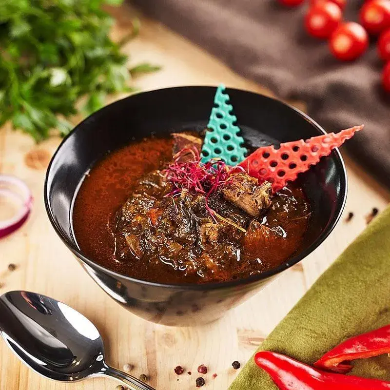 Spanac cu carne de vițel