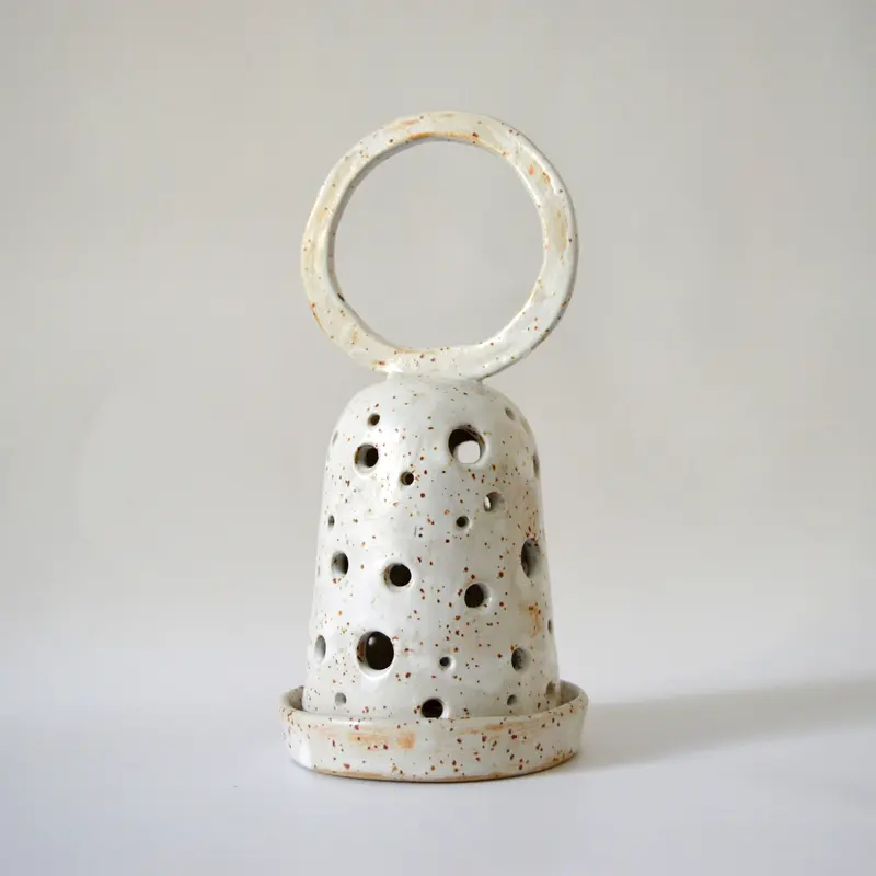 Suport de lumanare din ceramica alba