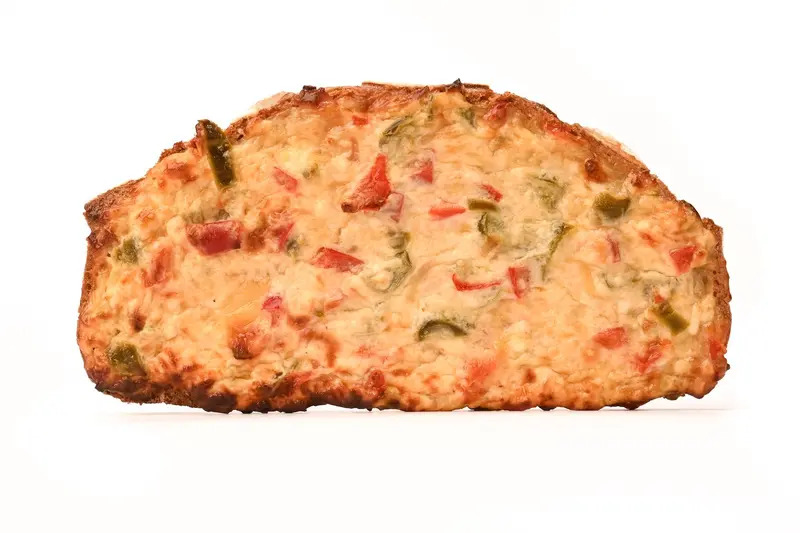 Tartină cu brânză și ardei jalapeno