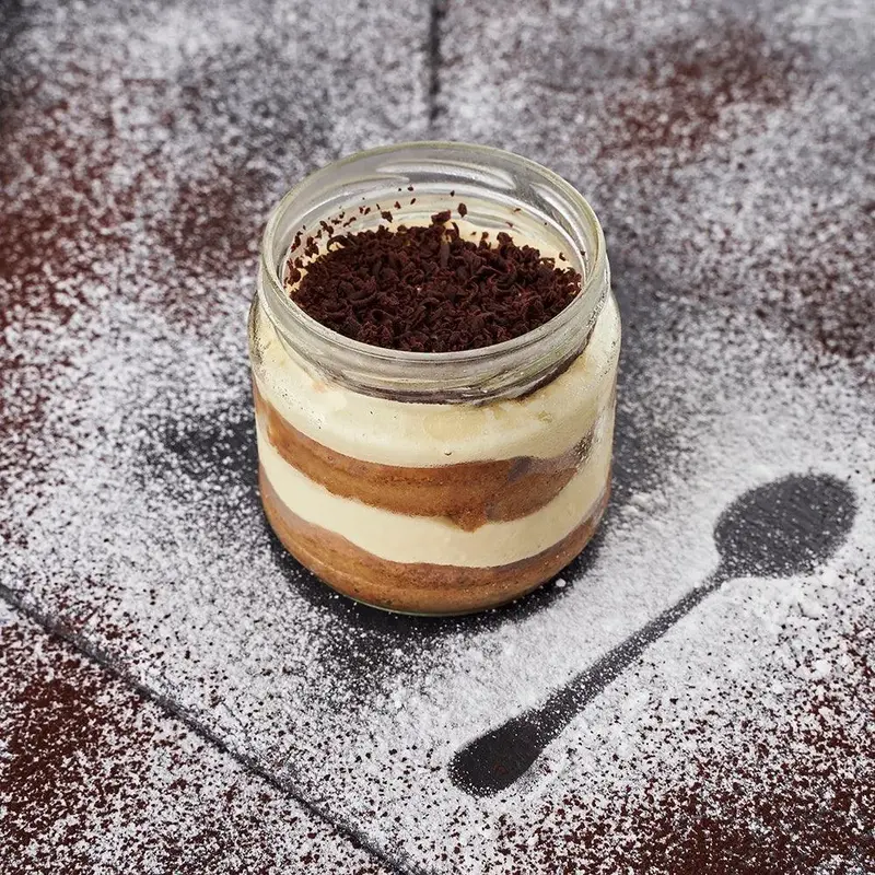 Tiramisu la borcan